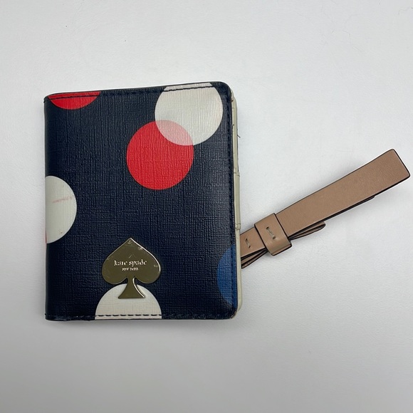 kate spade Handbags - NEW ✨ Kate Spade | folded wallet